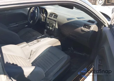 2014 Dodge Challenger Sxt z USA, uszkodzony, nr VIN 2C3CDYAG9EH313440